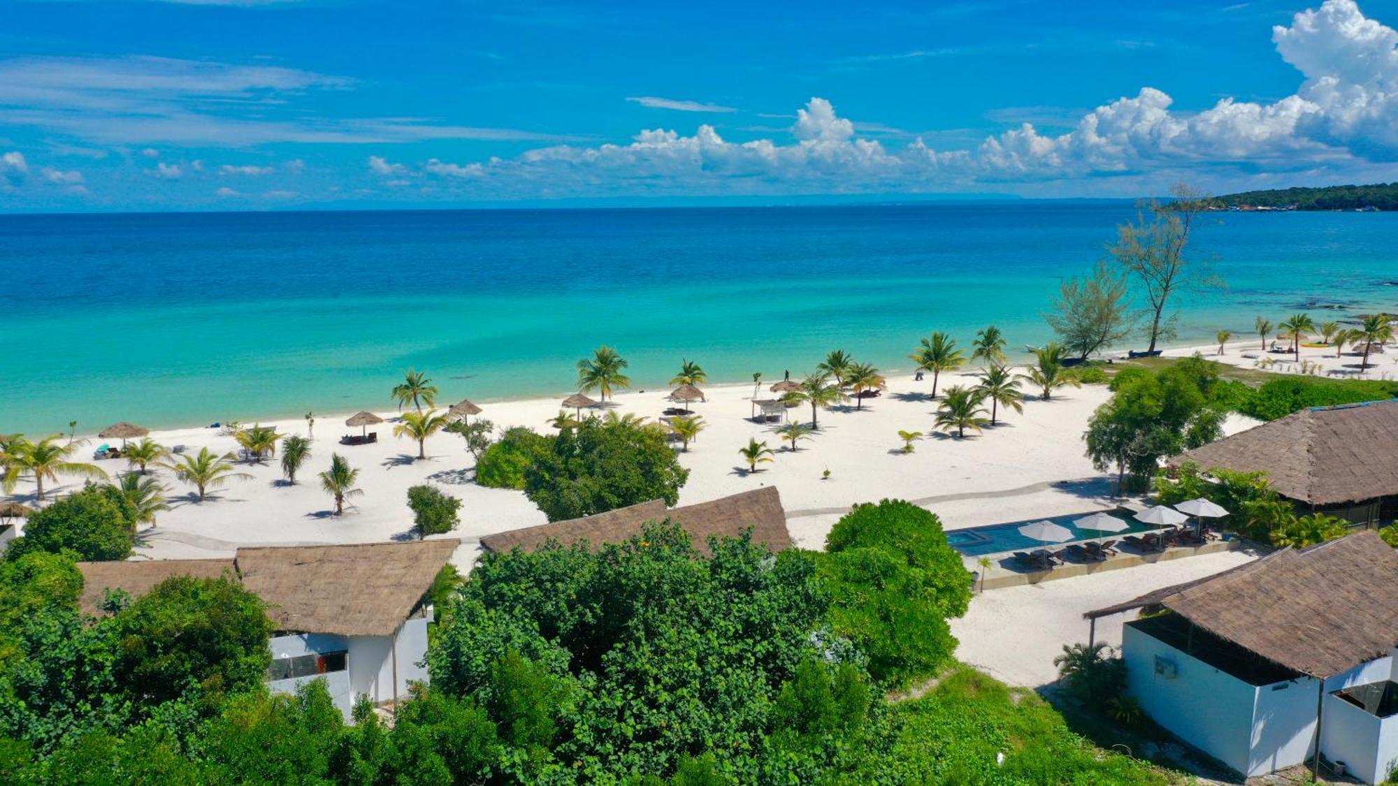 The Secret Garden Koh Rong Hotel Pagoda Beach Exterior photo