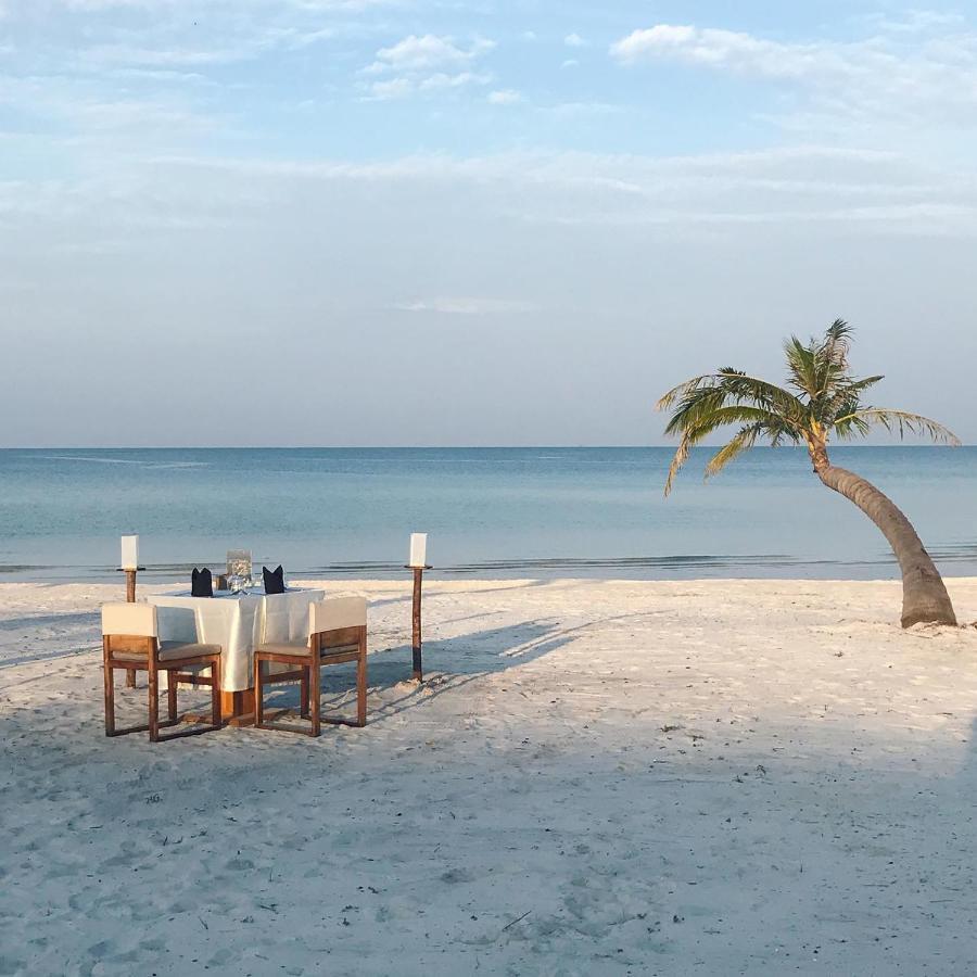 The Secret Garden Koh Rong Hotel Pagoda Beach Exterior photo
